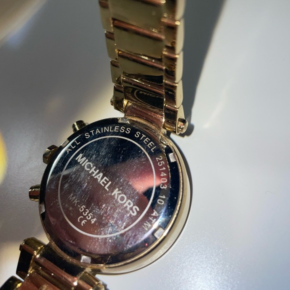 Watch - Picture 4 of 5